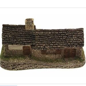 David Winter Figurine - The Blacksmith's Cottage